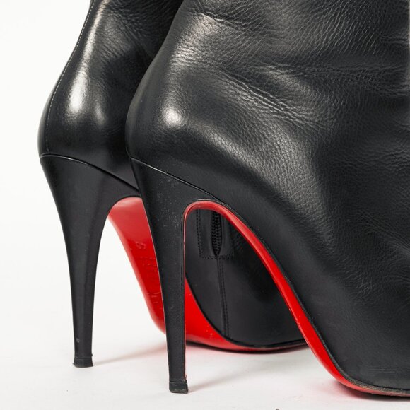 Christian Louboutin Black Grained Leather Heeled Booties - Picture 7 of 9